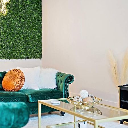 The Emerald Escape Dallas Extérieur photo